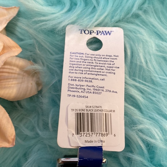 Dog Collar Black Leather With Silver Bones Medium NEW! - Picture 4 of 4